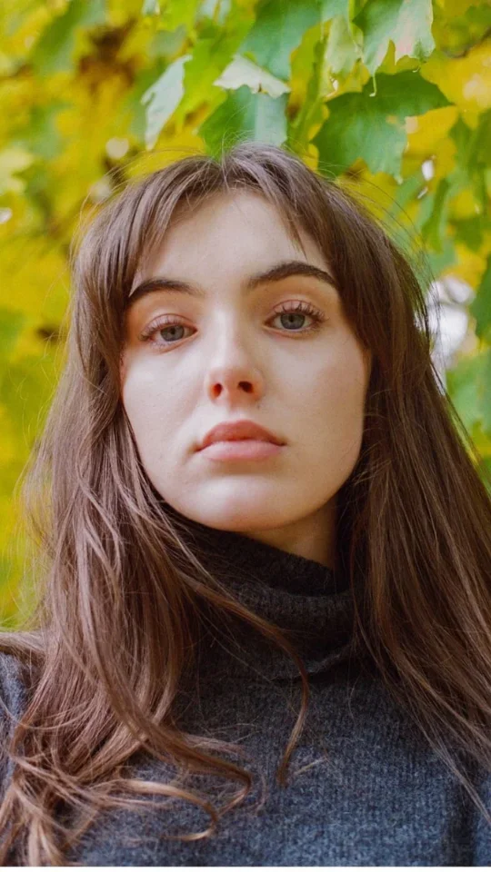 a woman picture with vsco old versions